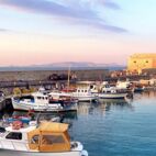 heraklion harbor Von charrierimages